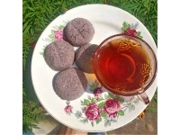 Pumaloi or Steamed rice cake